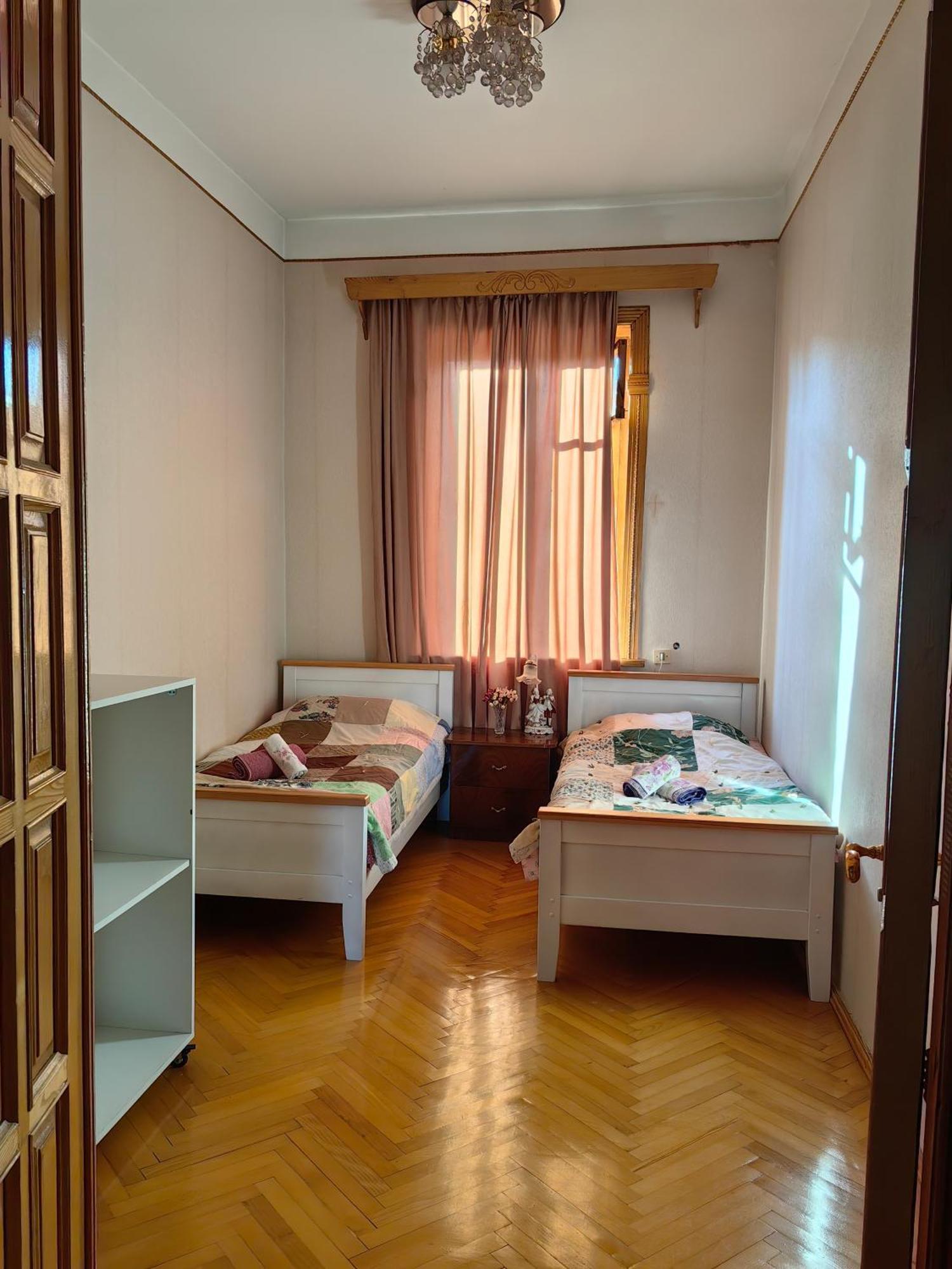 Guest House Metreveli Street 19 Khashuri ภายนอก รูปภาพ